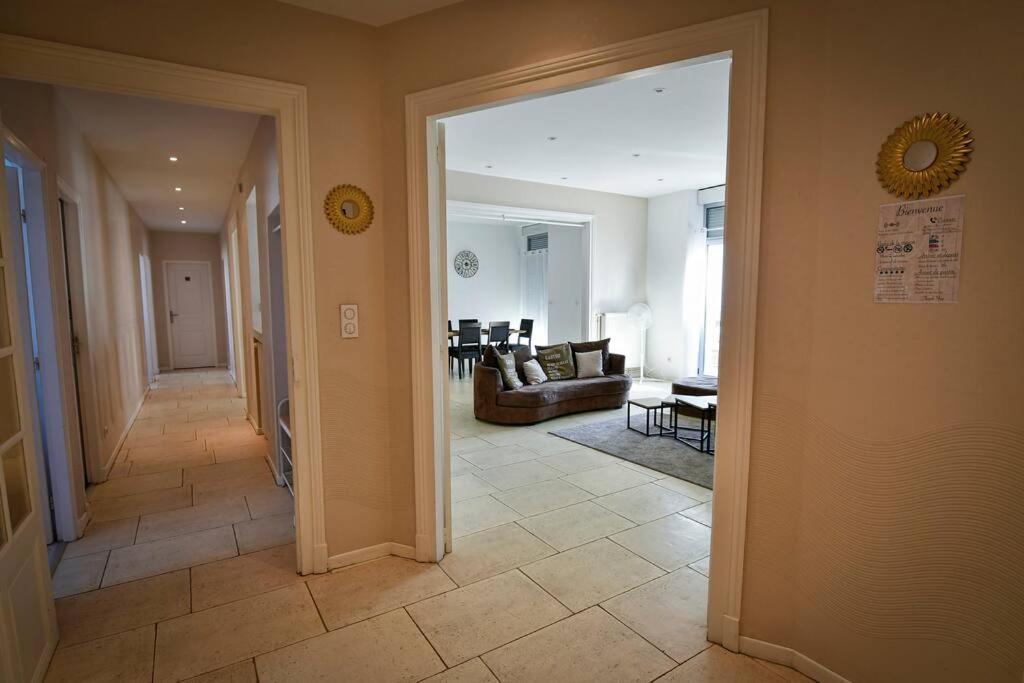 Grand Appartement De Haut Standing En Centre-Ville Montluçon Exteriér fotografie