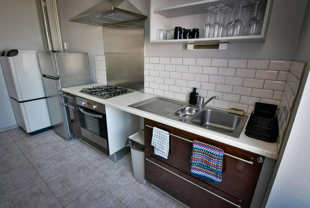 Grand Appartement De Haut Standing En Centre-Ville Montluçon Exteriér fotografie